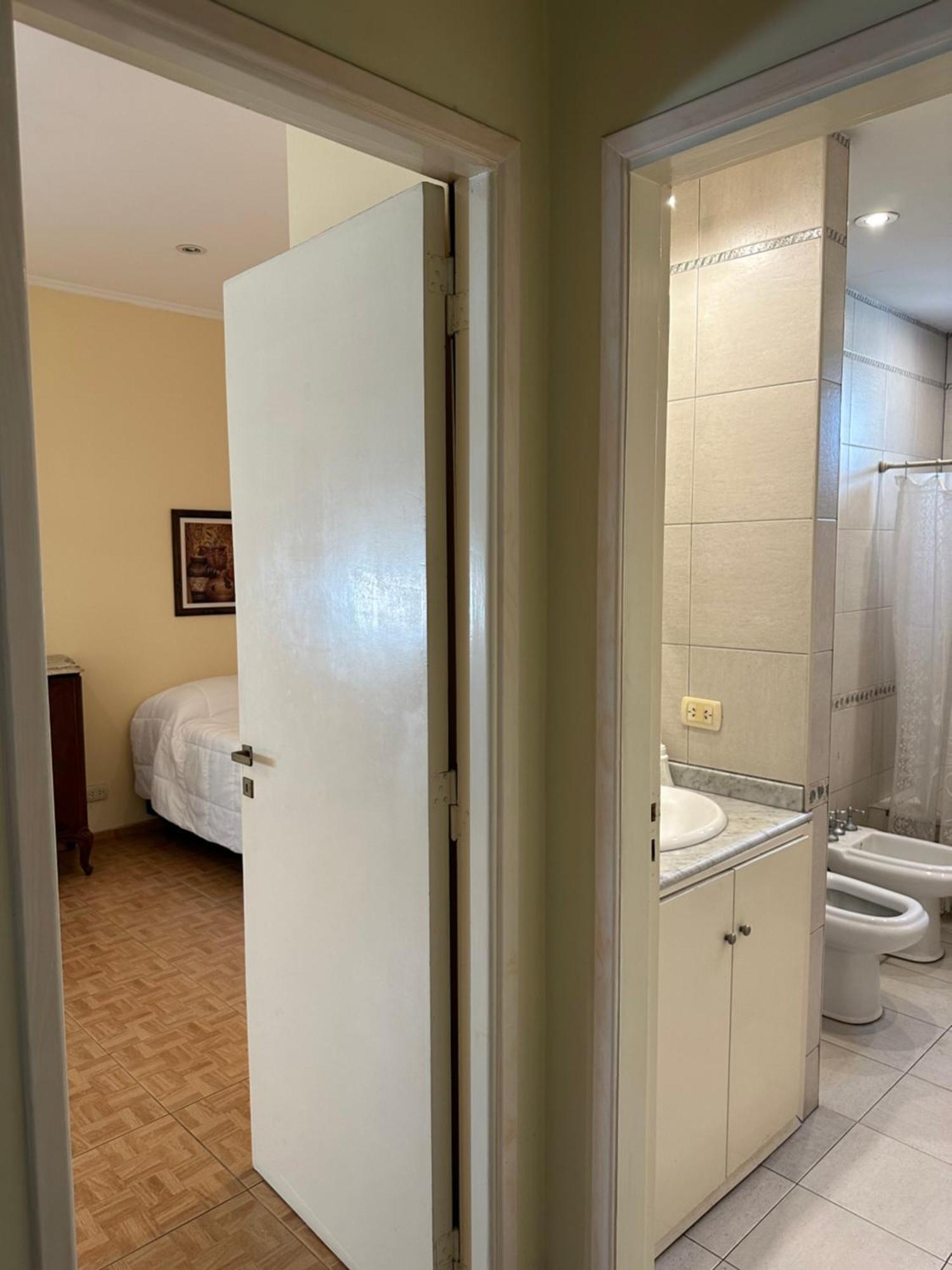 Lpr Express Eze Airport Hotel Monte Grande Eksteriør billede